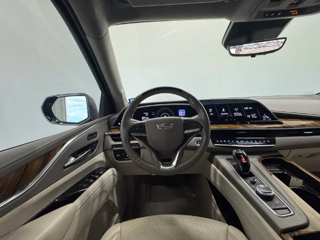 Used 2021 Shadow Metallic Cadillac Premium Luxury Platinum image 22