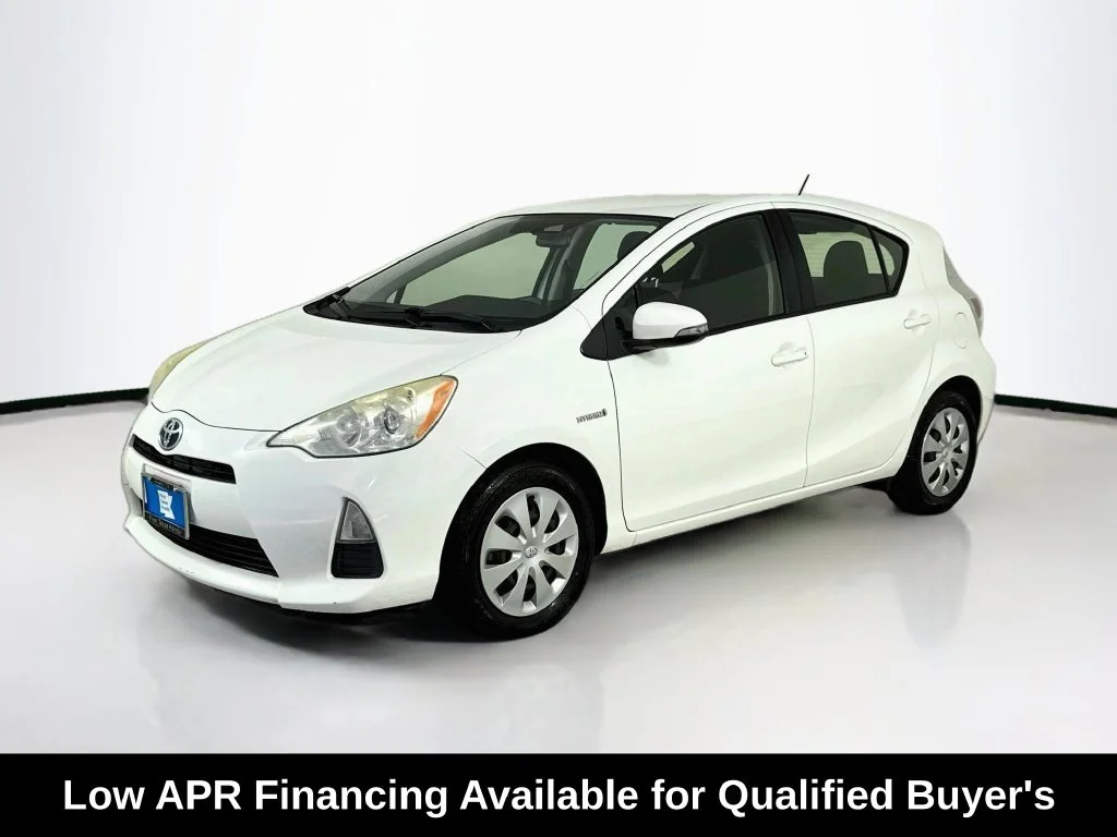 Used 2013 Super White Toyota Two image 3