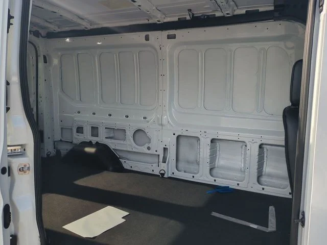 New 2026 Oxford White Ford Cargo Van image 14