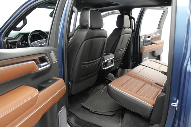 Used 2025 Blue GMC Denali Ultimate image 15