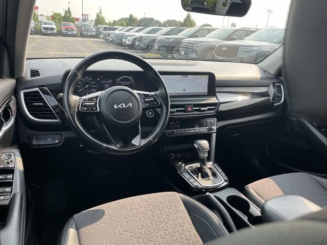 Used 2024 Gray Kia S image 17