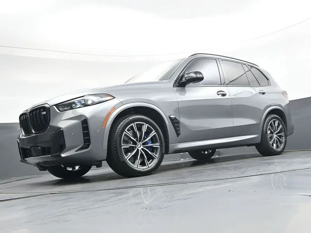 Used 2024 Gray BMW M60i image 40