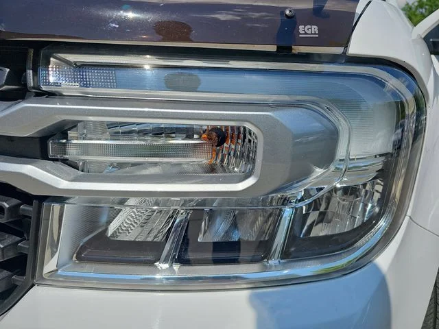 Used 2024 White Ford Lariat image 29
