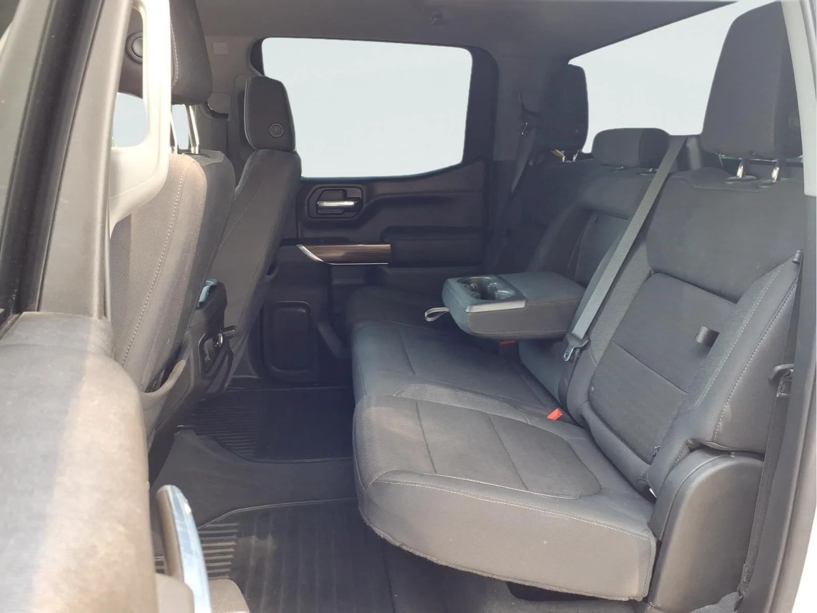 Used 2022 SUMMIT WHITE Chevrolet RST image 10