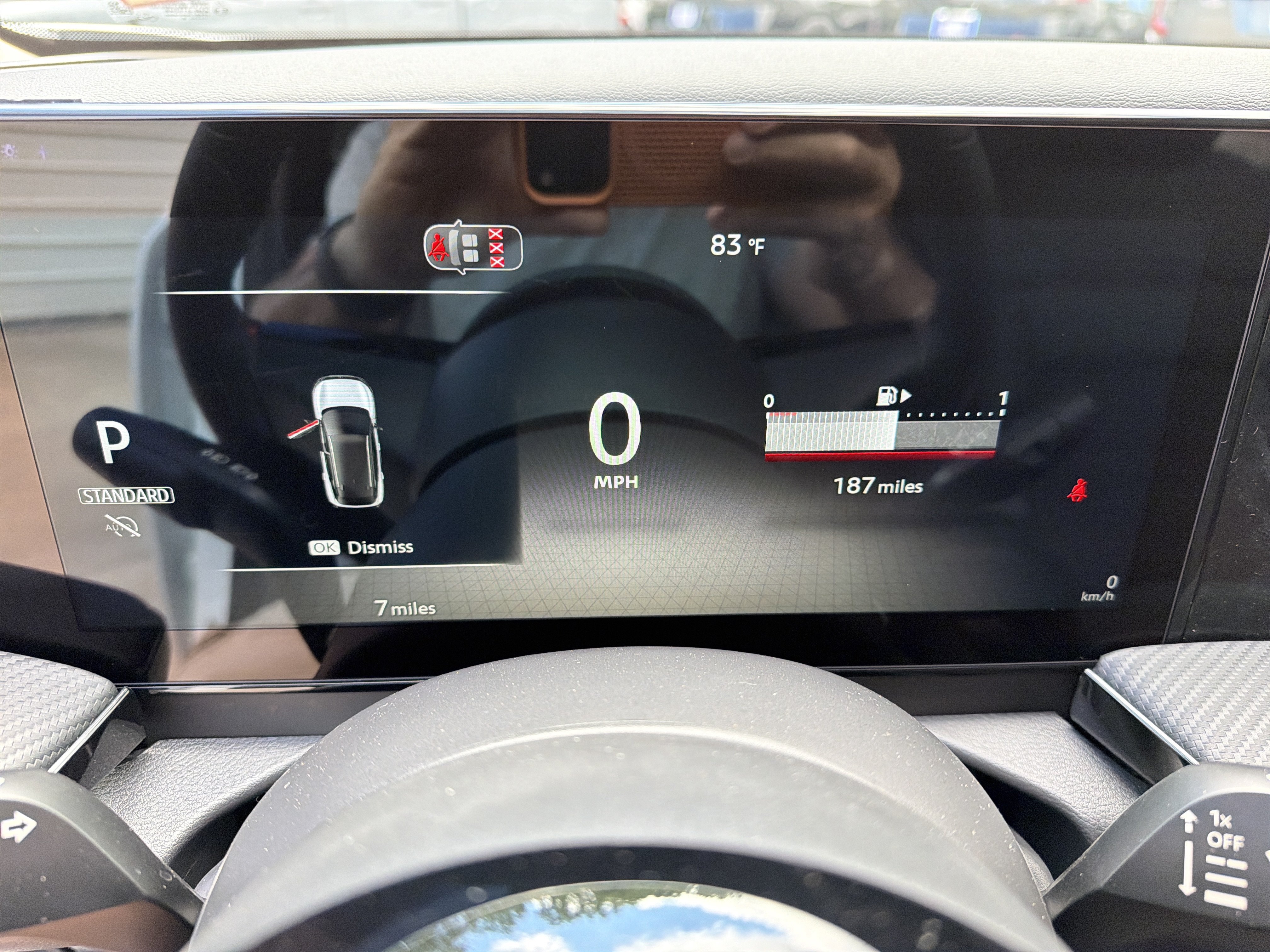 New 2026 Aspen White Tricoat/Super Black Nissan SR image 27