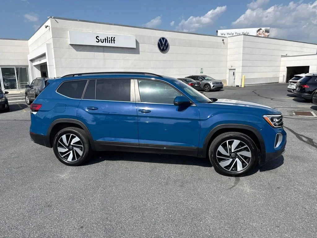 Certified Used 2026 Mountain Lake Blue Metallic Volkswagen 2.0T SE w/Technology image 31