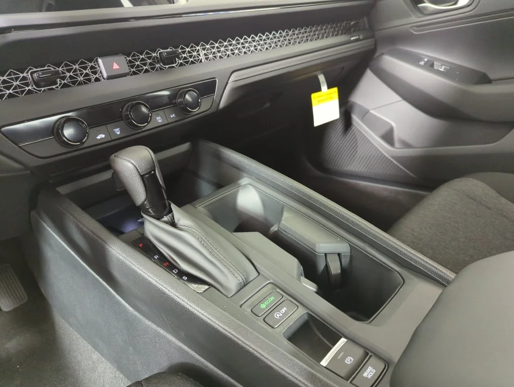 New 2026 Platinum White Pearl Honda LX image 20