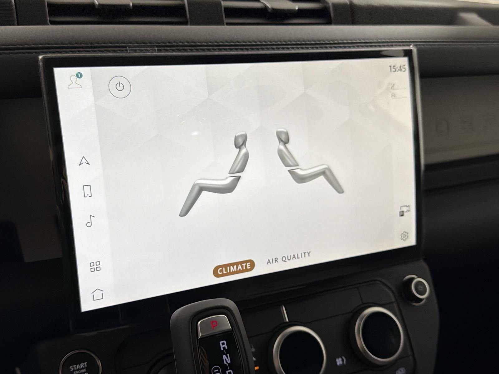 2026 Land Rover Defender X-Dynamic SE - Photo 15