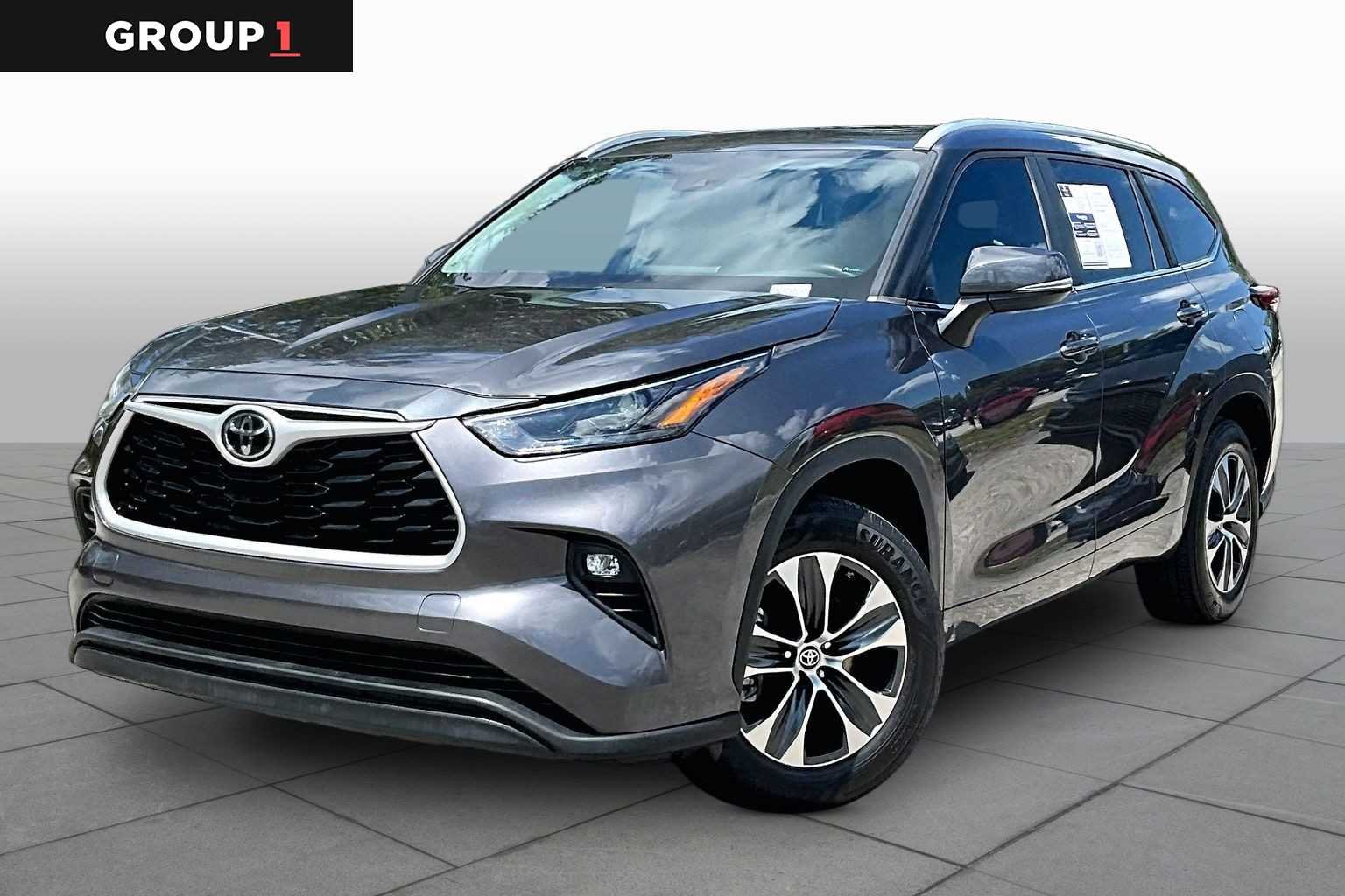 2023 Toyota Highlander XLE