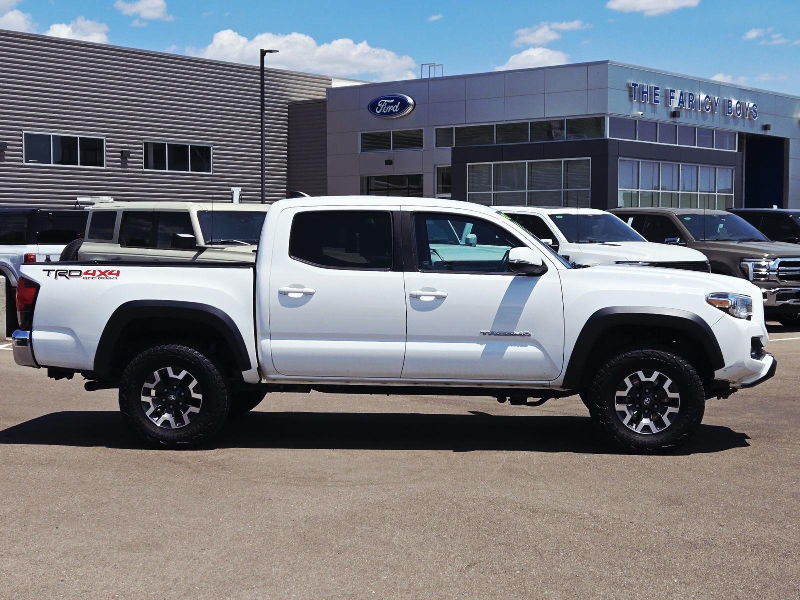 Used 2019 Super White Toyota TRD Off Road image 7