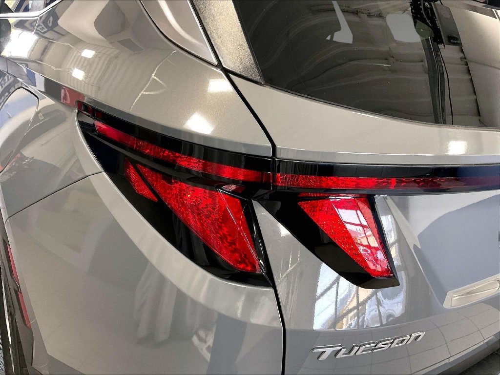 Used 2024 Gray Hyundai SEL image 33