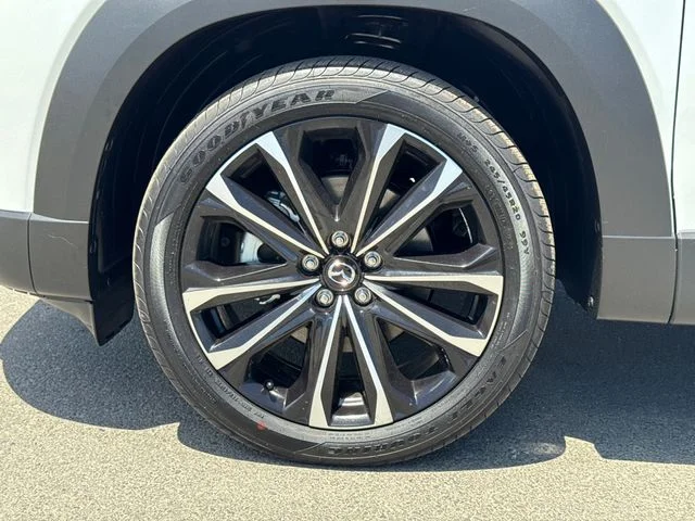 New 2026 Wind Chill Pearl Mazda 2.5 S Premium AWD image 9