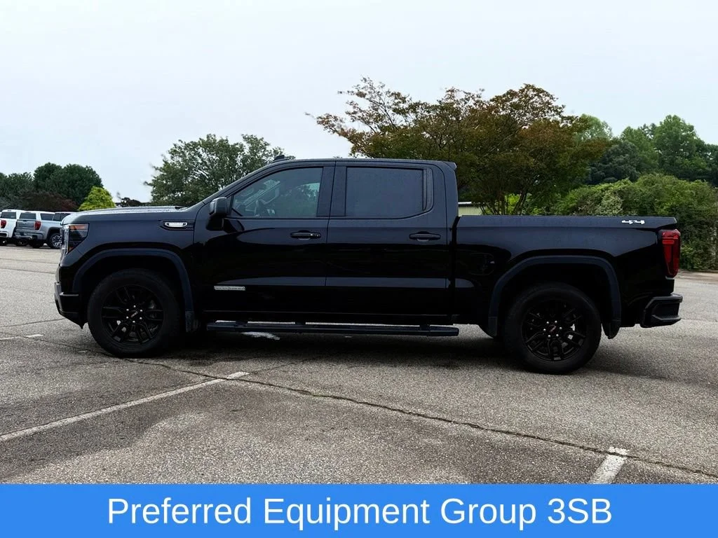 Used 2024 Onyx Black GMC Elevation image 7