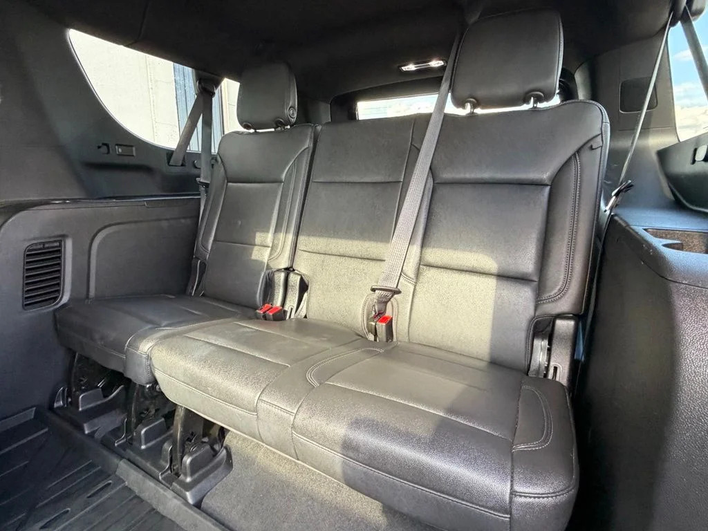 Used 2024 Gray Chevrolet Z71 image 24