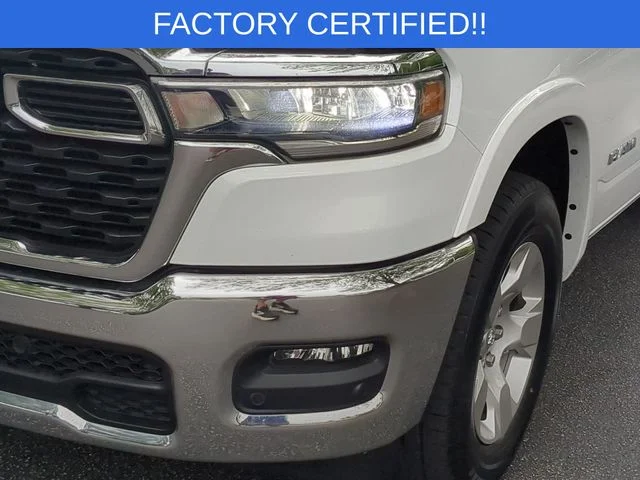 Used 2025 White Ram Big Horn/Lone Star image 9
