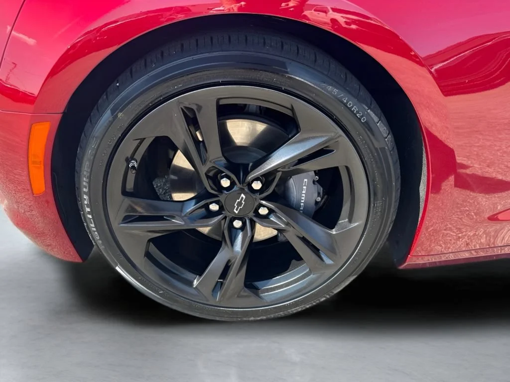 Used 2023 RADIANT RED TINTCOAT Chevrolet LT1 image 29