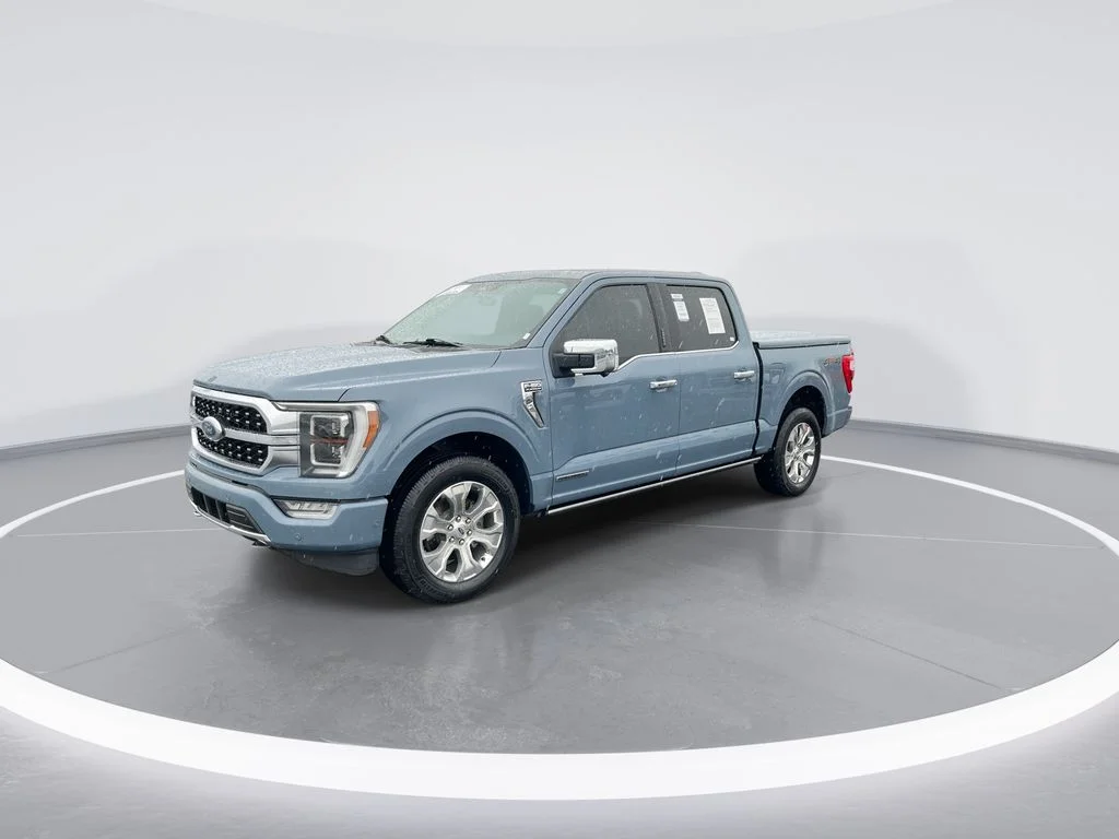 Used 2023 Gray Ford Platinum image 4
