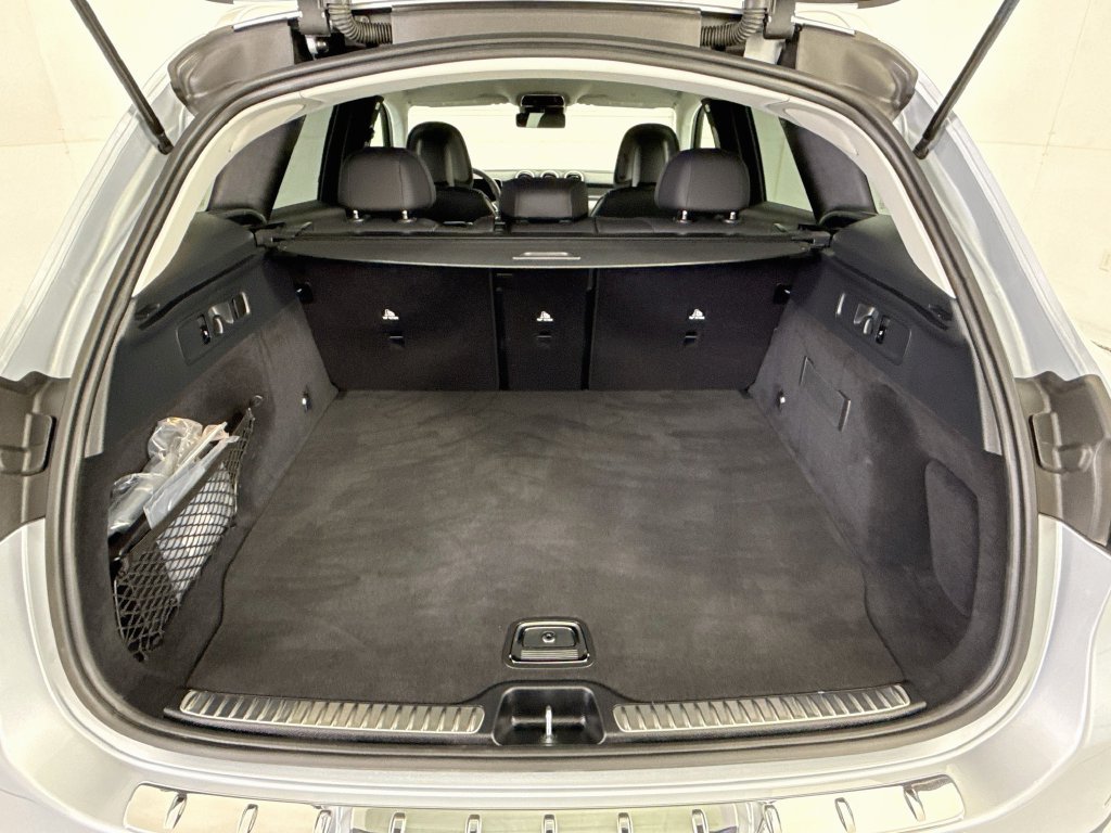 Certified Used 2026 Cirrus Silver Metallic Mercedes-Benz GLC 300 image 26