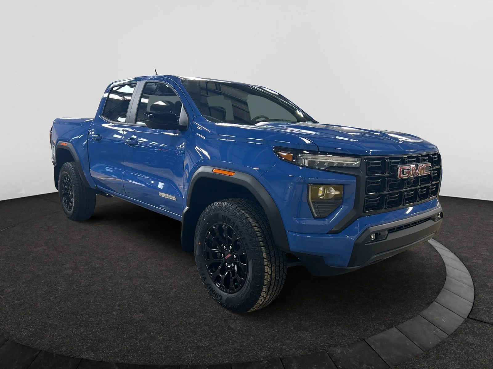 New 2026 Rapids Metallic GMC Elevation image 7