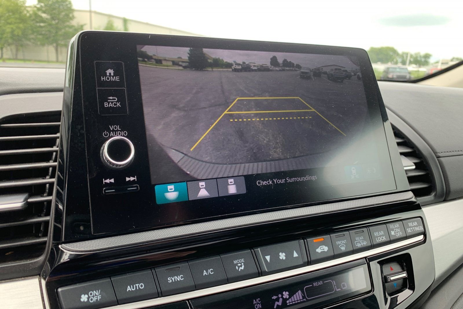 Certified Used 2025  Honda EX-L image 24