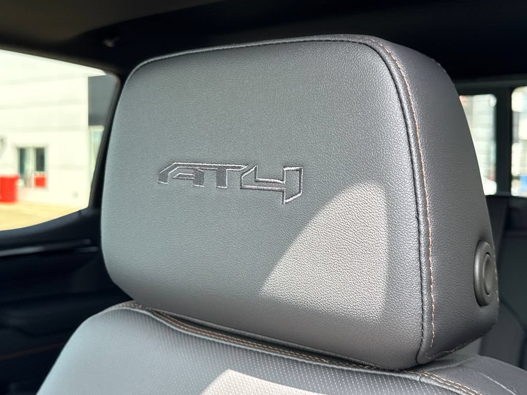 2026 GMC Sierra 1500 AT4 - Photo 20