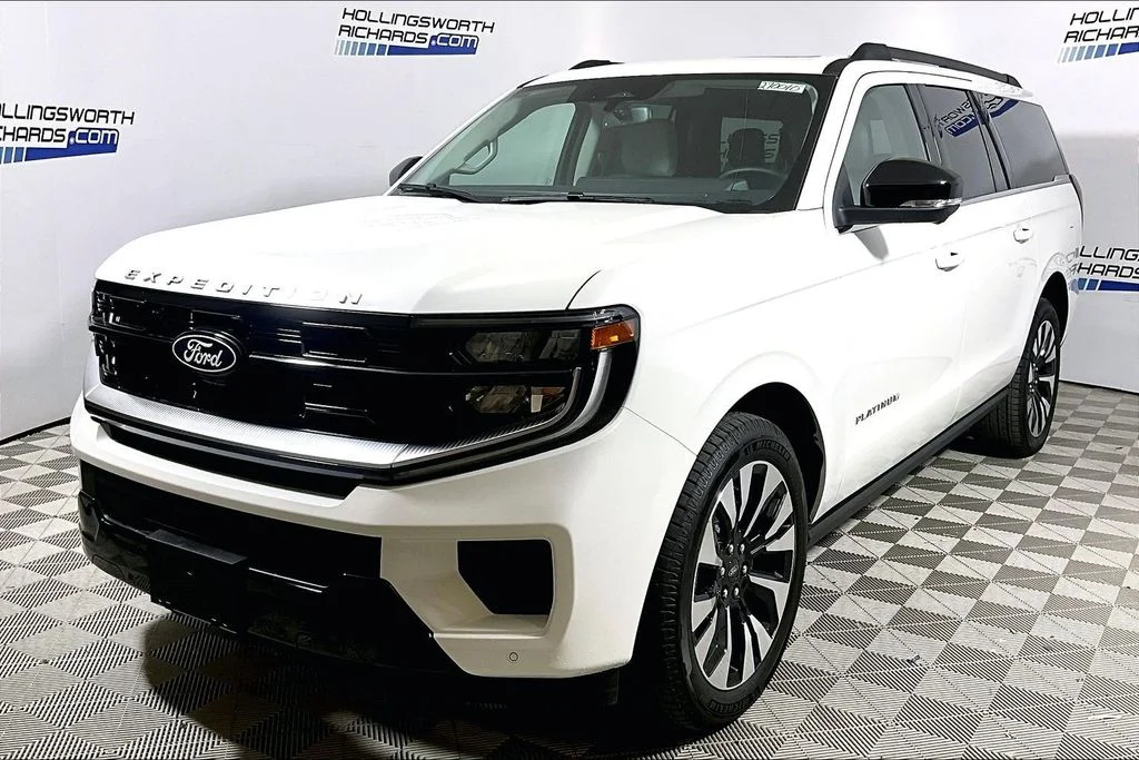 2027 Ford Expedition MAX Platinum
