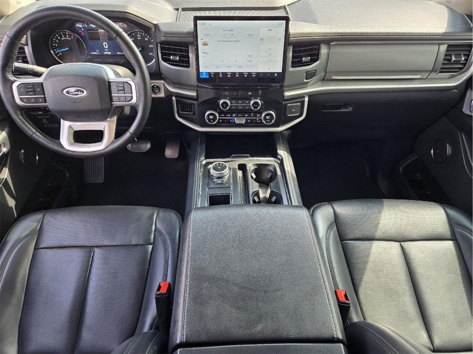 Used 2024 Iconic Silver Ford XLT image 25