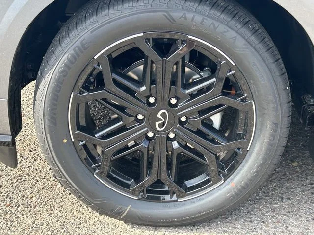 New 2027 DYNAMIC METAL INFINITI Sport 4WD image 10