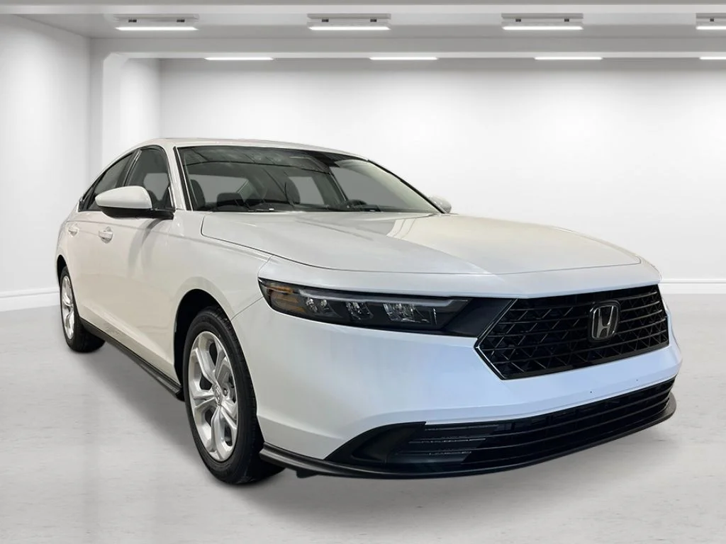 New 2026 Platinum White Pearl Honda LX image 9