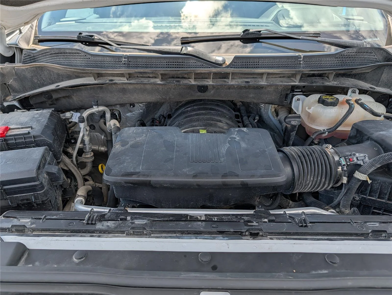 Used 2024 Summit White Chevrolet LT Trail Boss image 31
