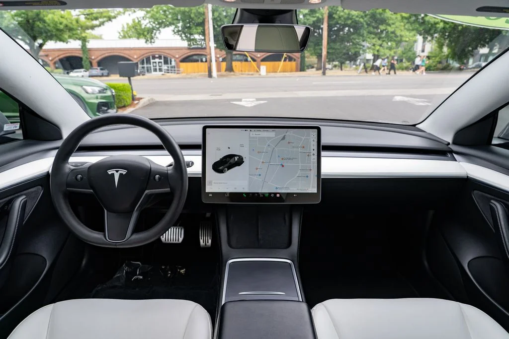 Used 2021 Gray Tesla Long Range image 9