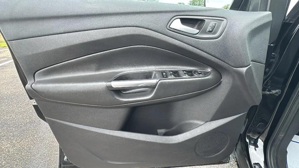 Used 2017 White Ford SE image 20