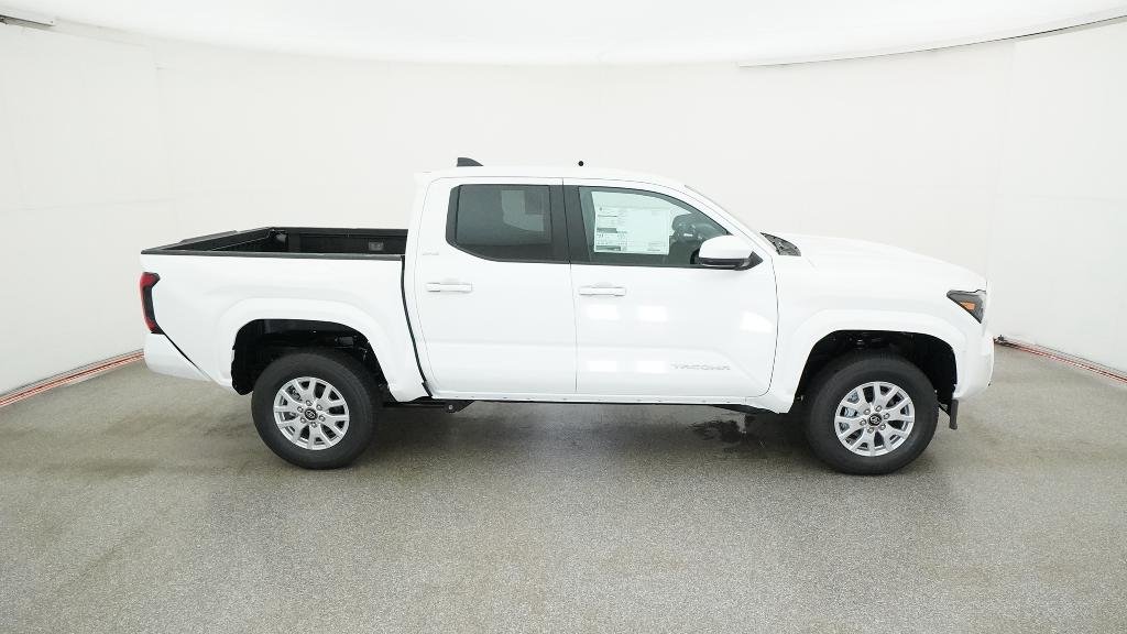 New 2026 Ice Cap Toyota SR5 image 14