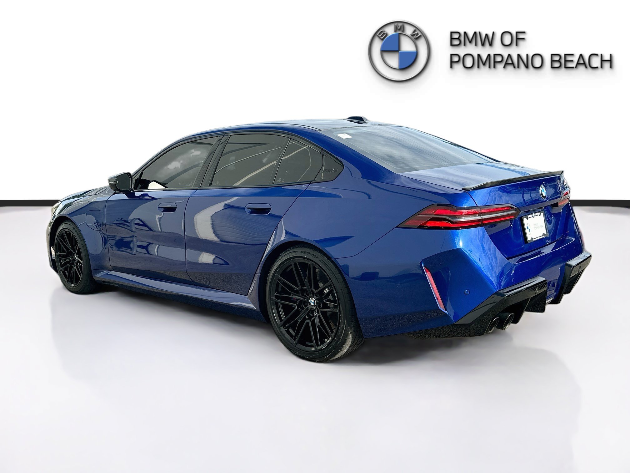 Used 2025 Marina Bay Blue Metallic BMW Base image 5