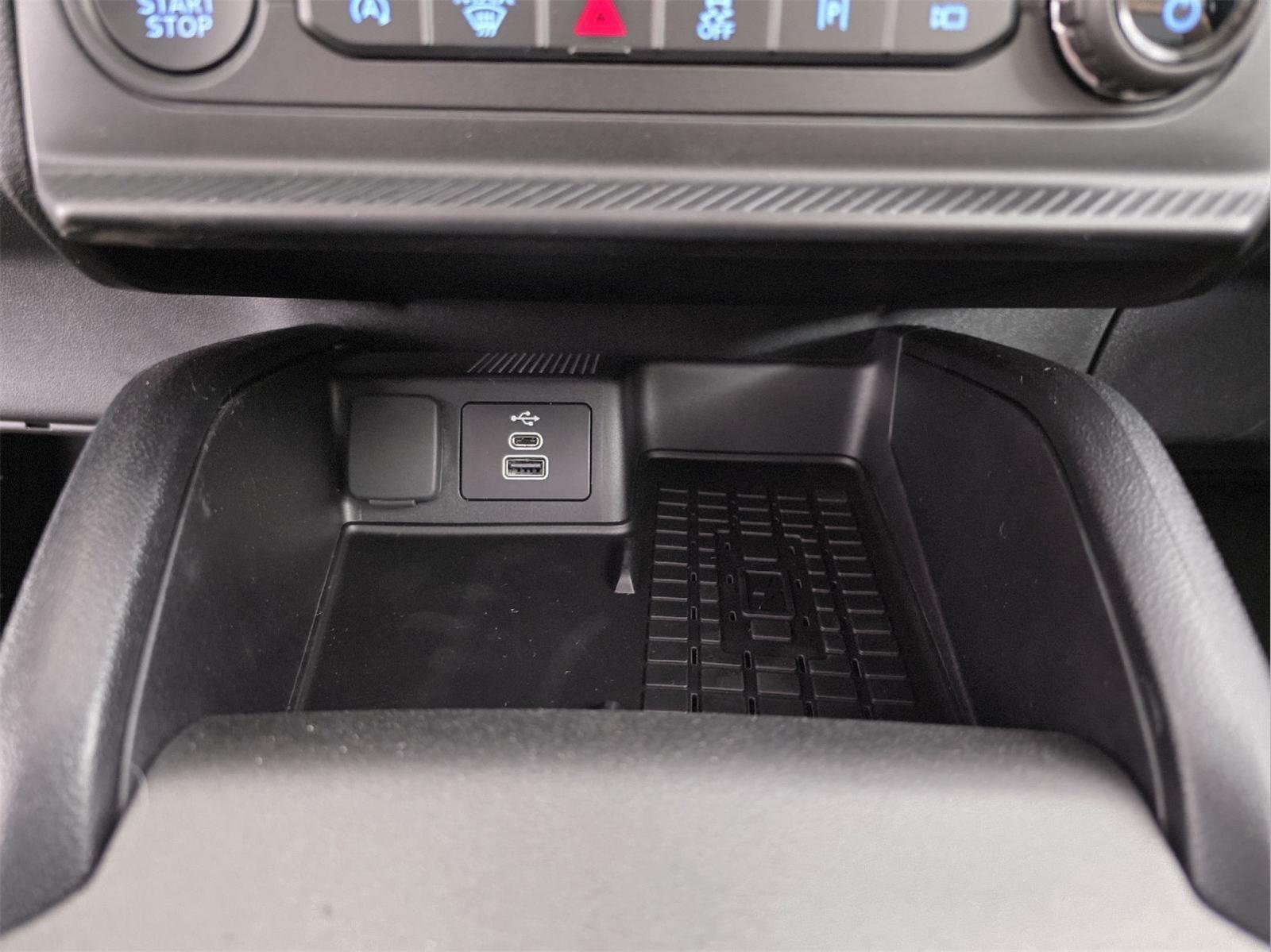 Used 2025 Carbonized Gray Metallic Ford Outer Banks image 36