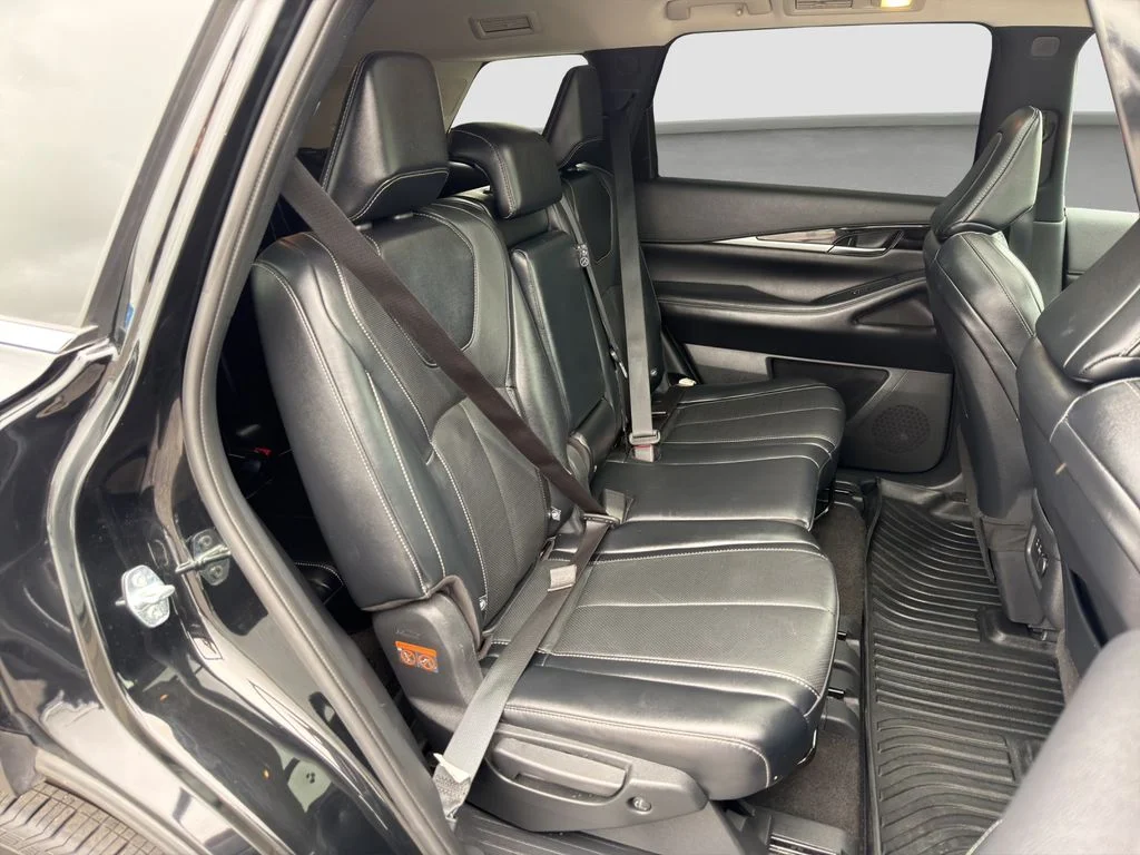 Used 2024 Black INFINITI PURE image 19