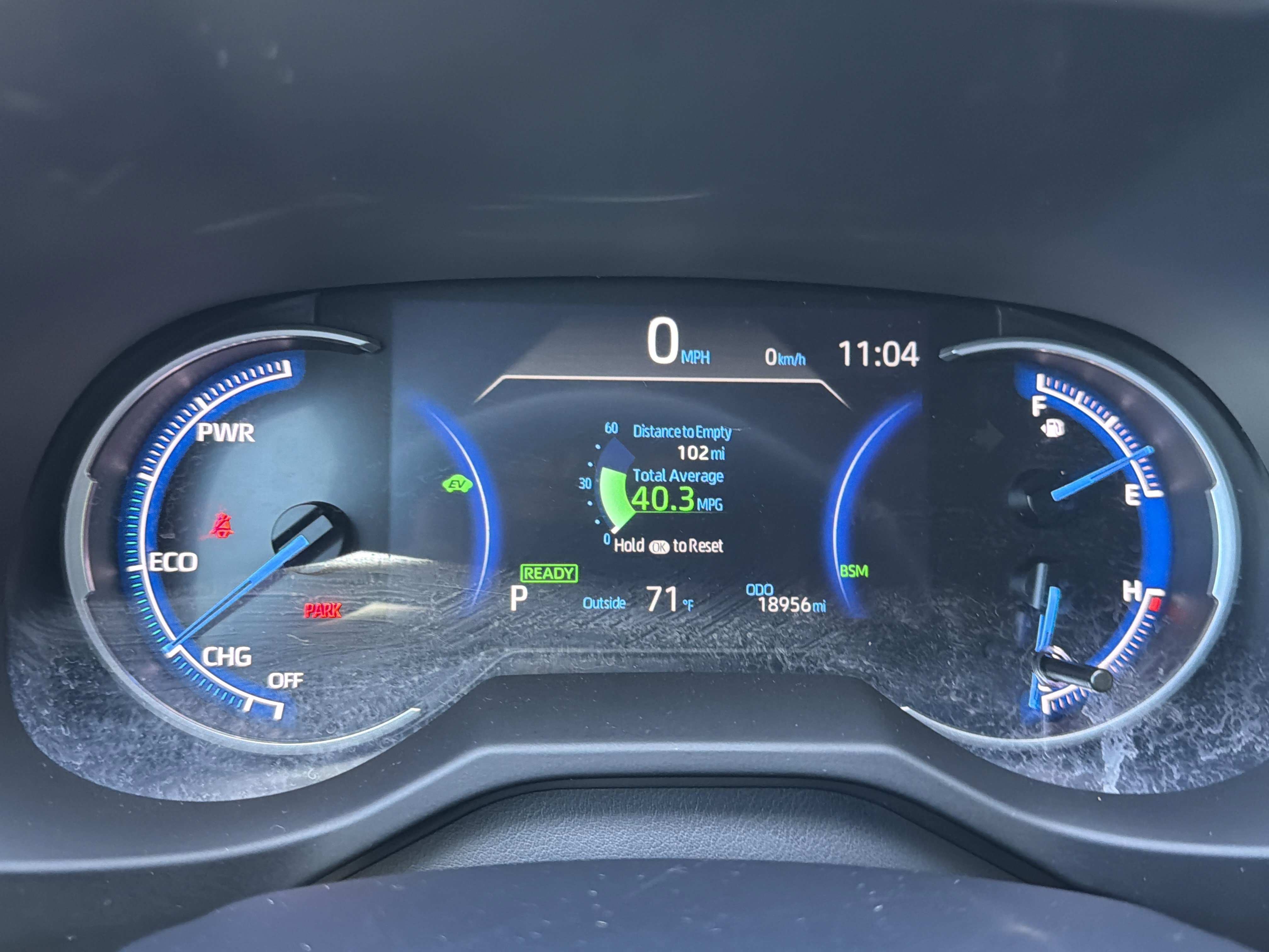 2024 Toyota RAV4 XSE - Photo 30
