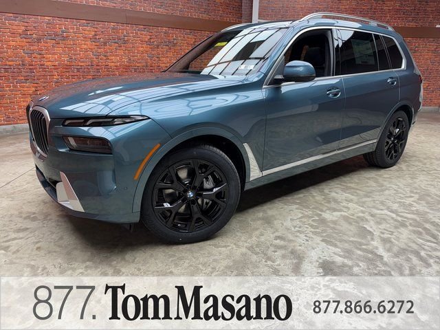 2026 BMW X7 xDrive40i's photo