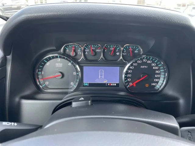 Used 2015 Silver Chevrolet LS image 41