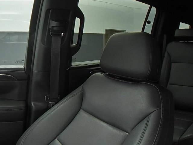 Used 2022 Black Chevrolet LT image 29
