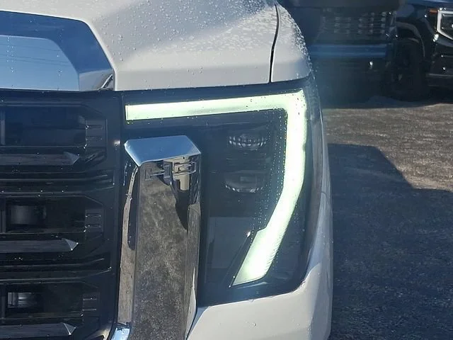 New 2026 Summit White GMC Pro image 7
