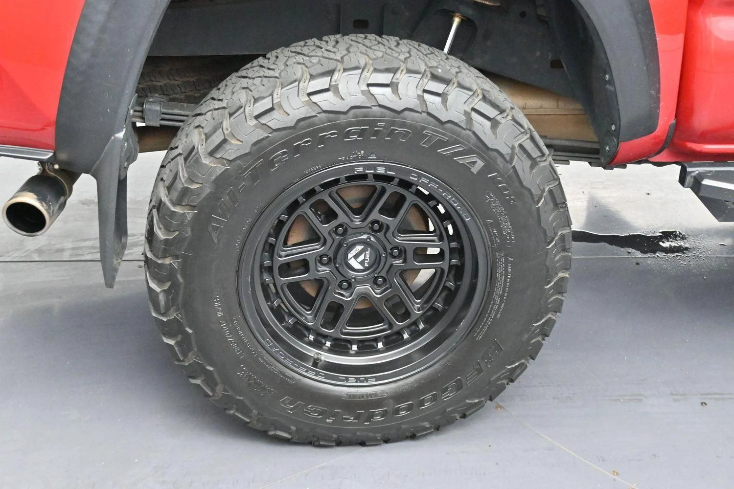Used 2023 Barcelona Red Metallic Toyota SR image 31
