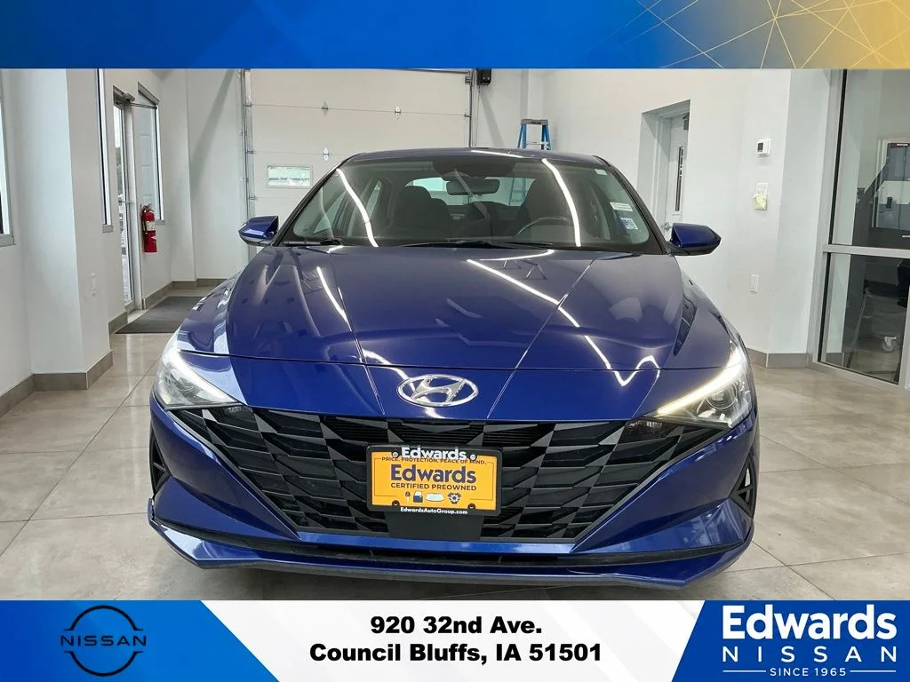 Used 2023 Blue Hyundai SEL image 3