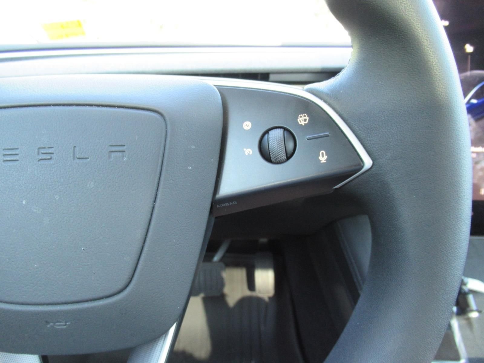 Used 2025 Blue Tesla Standard image 25