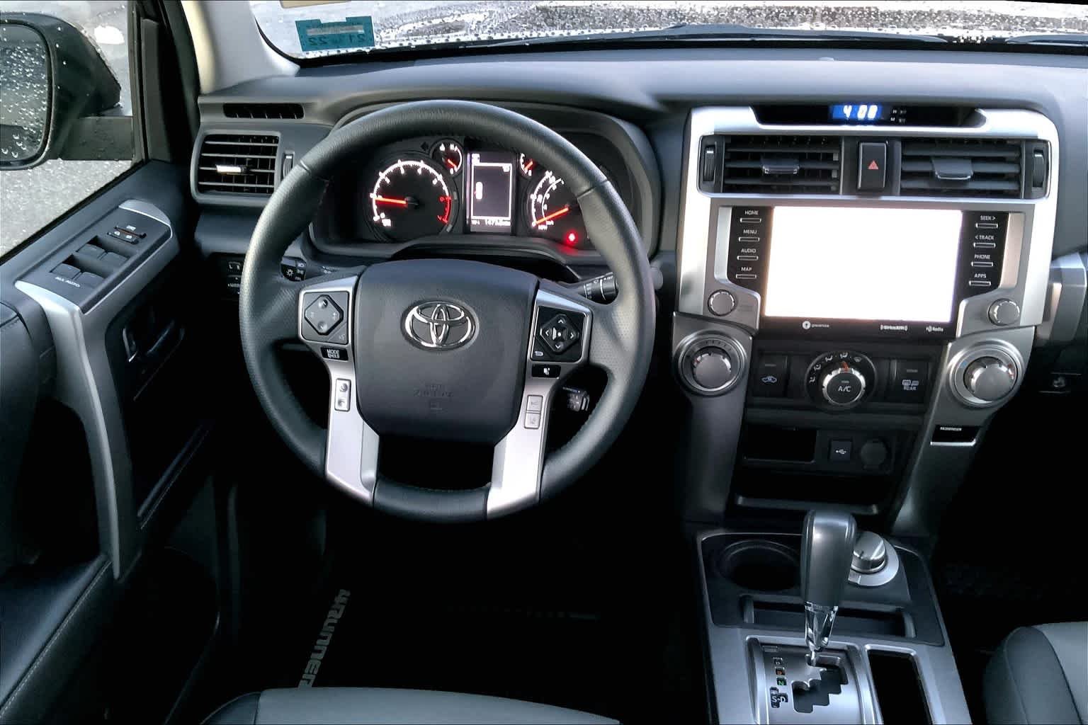 Used 2021 Midnight Black Metallic Toyota SR5 Premium image 6