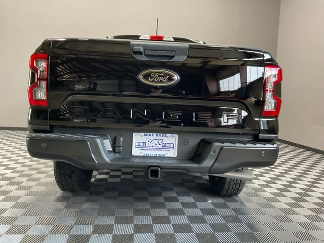 New 2026 Shadow Black Ford XLT image 10