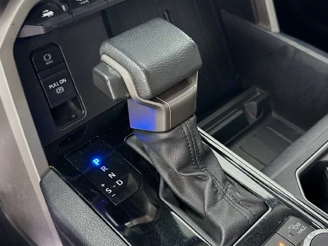 Used 2022 Gray Toyota SR5 image 16