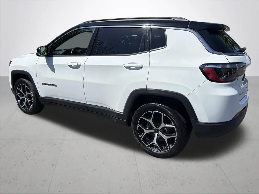 Used 2025 White Jeep Limited image 8