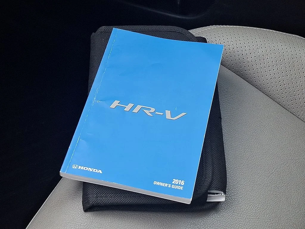 Used 2016  Honda EX image 25