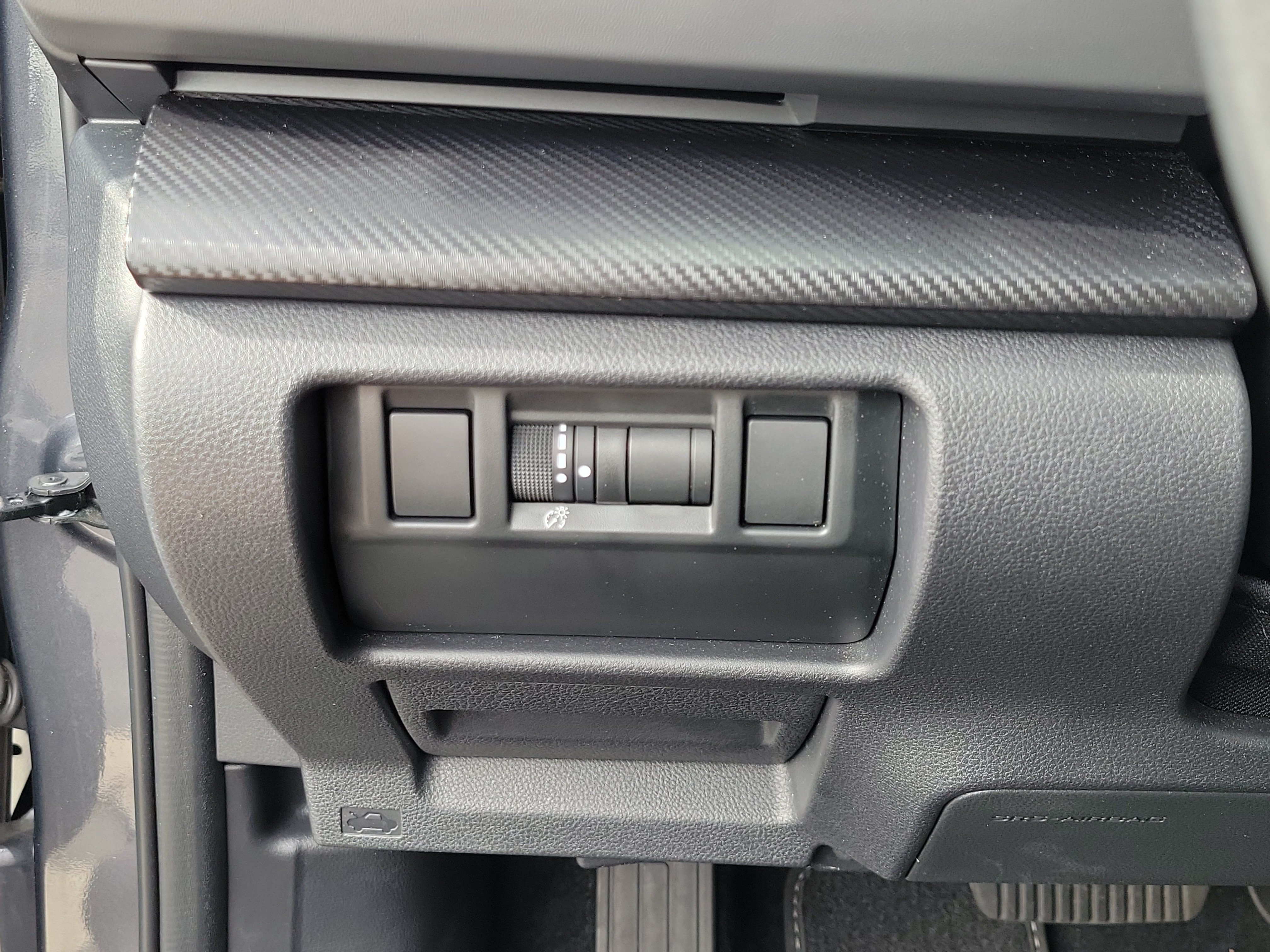Used 2024 Magnetite Gray Metallic Subaru Premium image 27